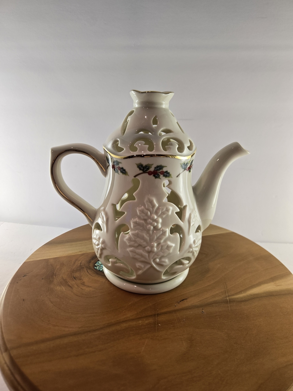 PartyLite Holly Leaf Cafe Teapot Tealight Candle Holder, Underplate Base P7256